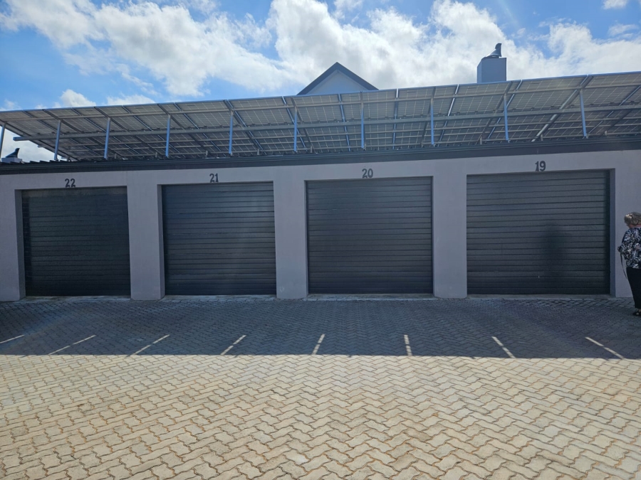 2 Bedroom Property for Sale in Stilbaai Wes Western Cape